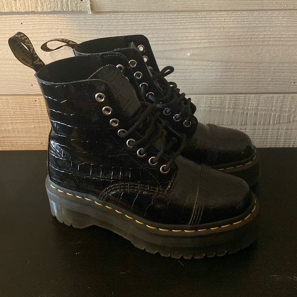Dr Martins